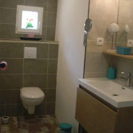 Le Clos Sainte Lea בית הארחה