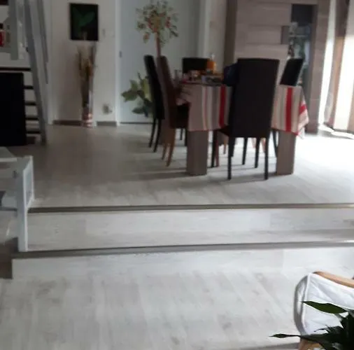 Le Clos Sainte Lea Πανσιόν 3*